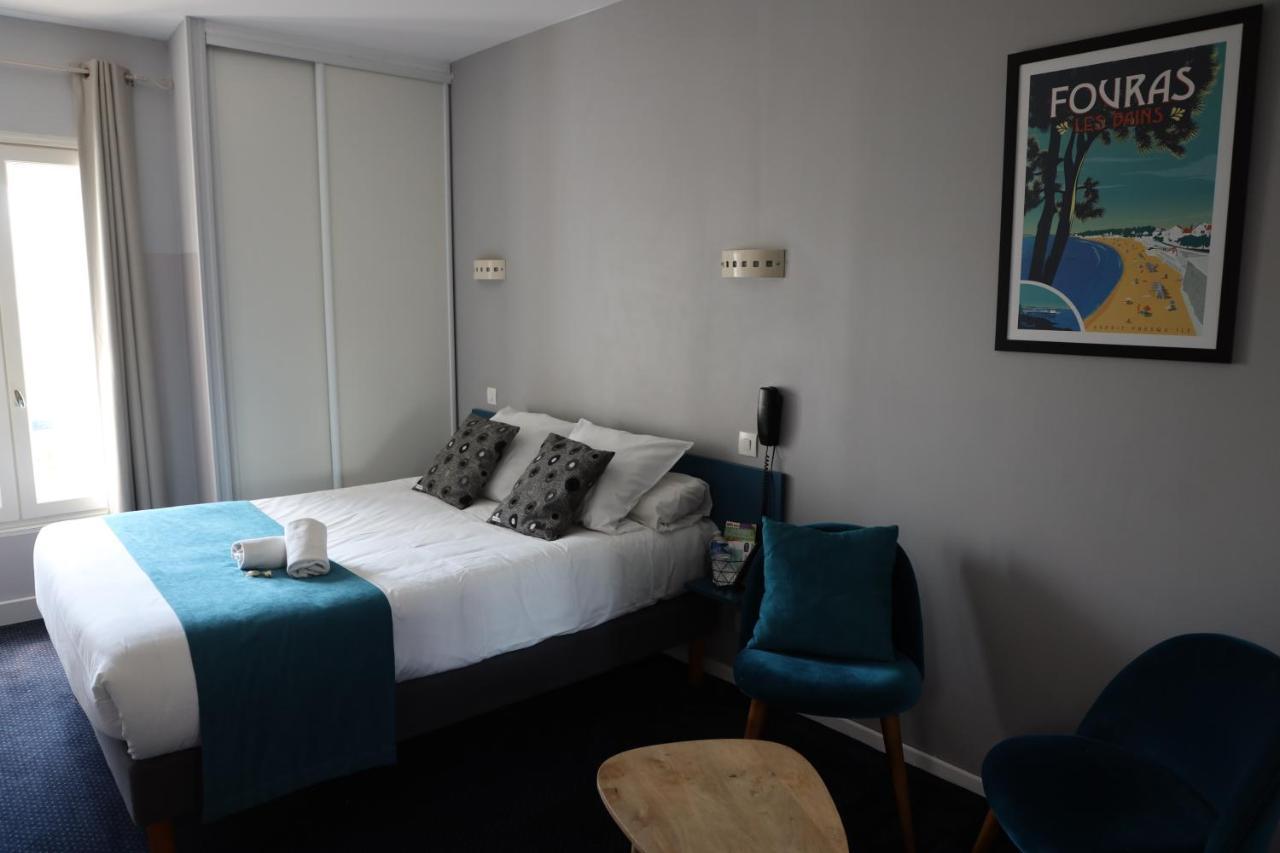 Un Hotel Sur Le Port La Rochelle  Bagian luar foto