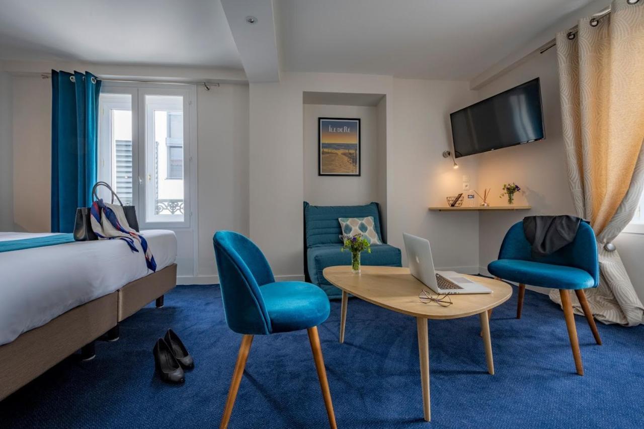 Un Hotel Sur Le Port La Rochelle  Bagian luar foto