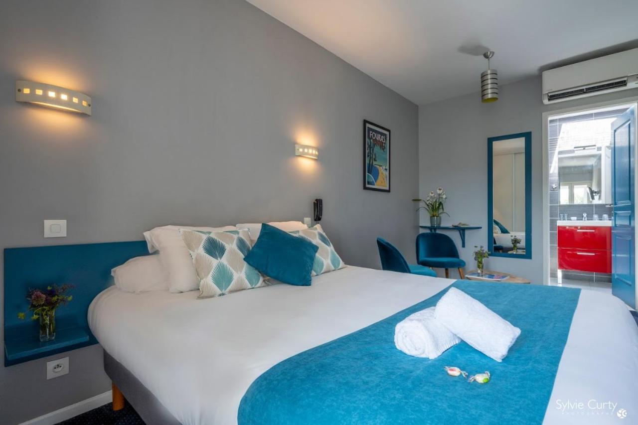 Un Hotel Sur Le Port La Rochelle  Bagian luar foto